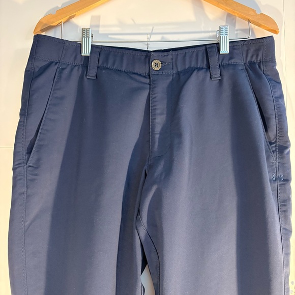 Under Armour Men's Dark Blue golf pants, Sz 34, great condition. - Picture 2 of 9